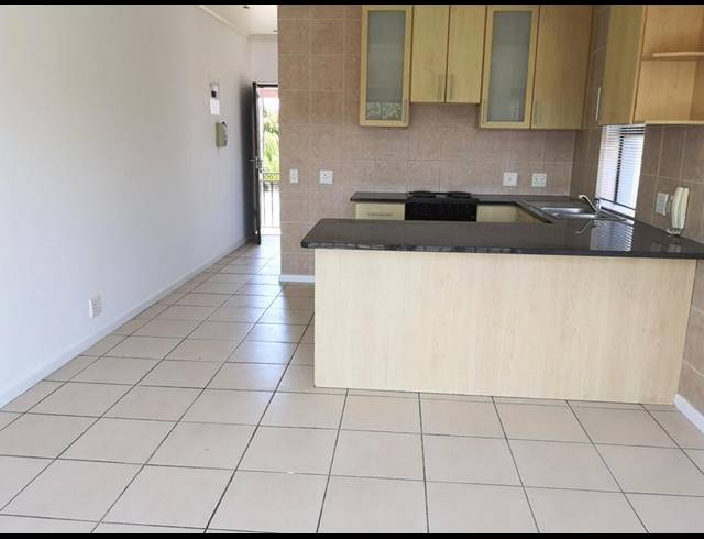 2 BEDROOM PROPERTY TO RENT IN TABLE VIEW